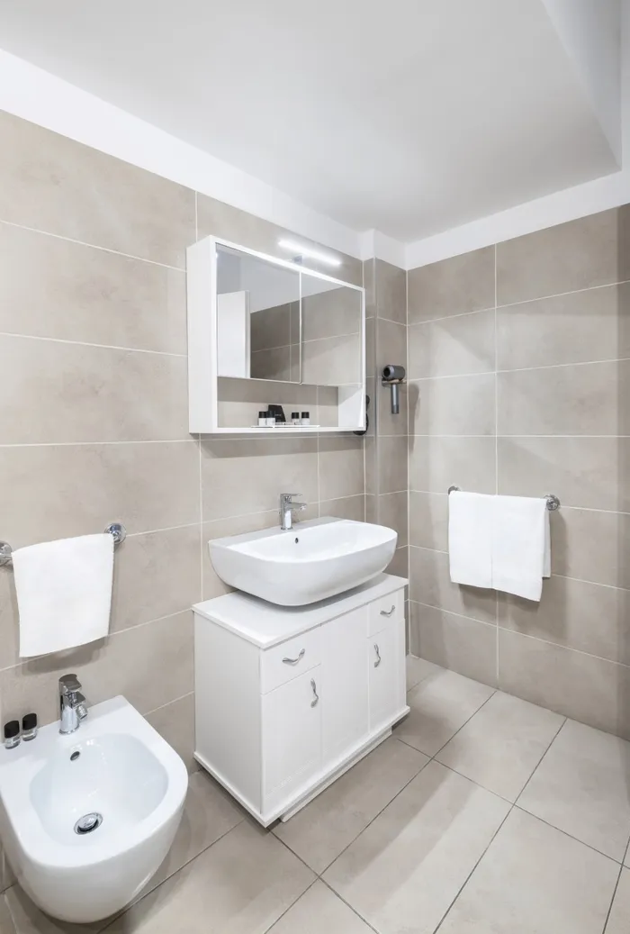 Appartamento con due camere da letto e due bagni-6