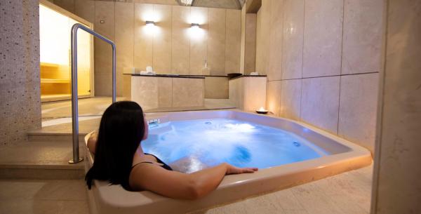 orianahomelroma it soggiorno-di-benessere-nel-cuore-di-roma 007